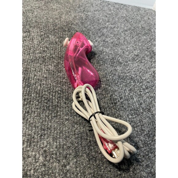 Nintendo Wii Nunchucks Rock Candy Pink Edition - Picture 1 of 7